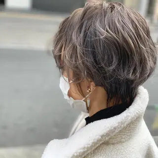 ショート カラー UMEDA FIGAROのヘアスタイル
