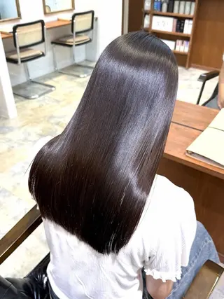 ロング ✨縮毛矯正✨艶髪✨️ 髪質改善✨鴻巣✨️のヘアスタイル