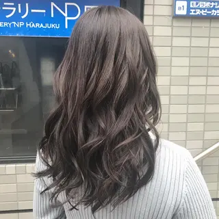 セミロング カラー ヘアアレンジ Zina渋谷エリア マネージャShionのヘアスタイル