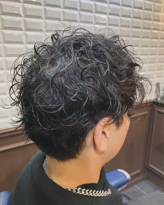 ショート ルピナス中田店長 山口大地のヘアスタイル