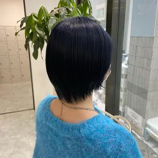 ショート カラー レイヤー×透明感カラ ーHAYATOのヘアスタイル
