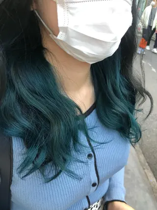 セミロング カラー 原宿サロン代表 デザインカラー伊藤卓のヘアスタイル