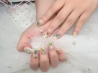 ネイル Miouミオン ネイルサロンのネイルデザイン