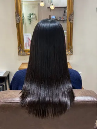 カラー Plaatje 響のヘアスタイル