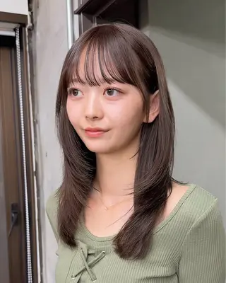 ミディアム カラー 柔らかいレイヤー🌿 大人ヘア/みっきーのヘアスタイル