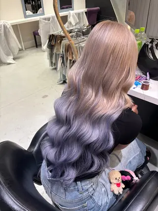 ロング 超透明感カラー🦋韓 国羽エクステ🪽🫧のヘアスタイル