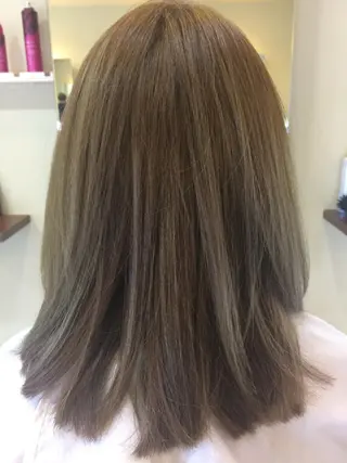 ミディアム カラー 吉河 克則のヘアスタイル