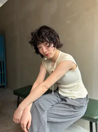 ショート 透明感/グレージュ/ レイヤー/ 青空のヘアスタイル