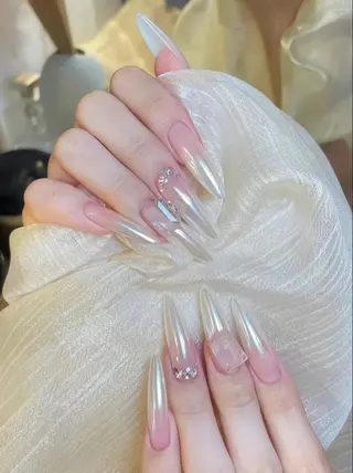 ネイル AND Nail 長さだし専門店のネイルデザイン