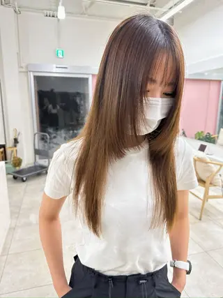 ロング 平井 深優のヘアスタイル