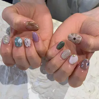 ネイル マキノ ユイのネイルデザイン