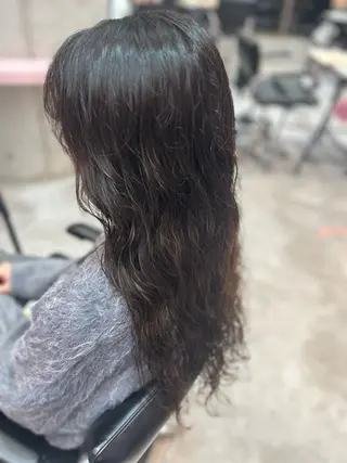 ロング 艶髪特化矯正カット ✨️MOMOEのヘアスタイル