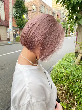 ショート カラー 顔周りレイヤー/韓国 ブリーチminamiのヘアスタイル