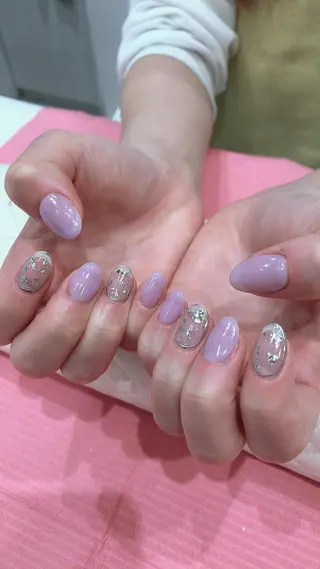 ネイル Vis西新井店 Megumiのネイルデザイン
