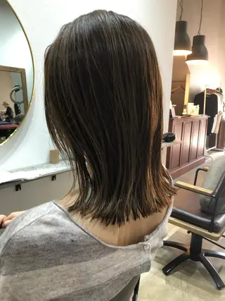 ミディアム カラー ヘアアレンジ LINKIE リンキーのヘアスタイル