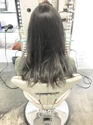 セミロング 丸茂 聖名のヘアスタイル