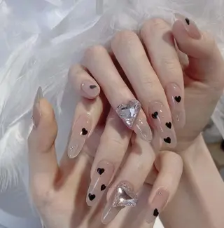 ネイル Queens ひなのネイルデザイン