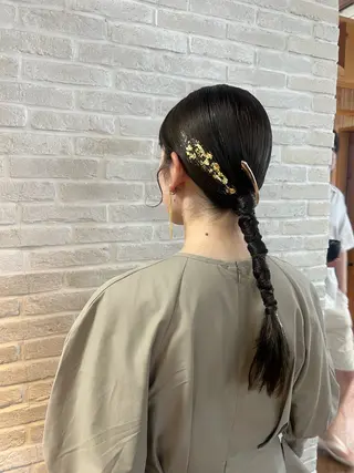 ロング ヘアアレンジ Topstylist YUKIのヘアスタイル