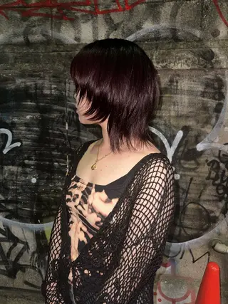 ミディアム ✴︎TO-MA✴︎ レッドカラー/透明感のヘアスタイル