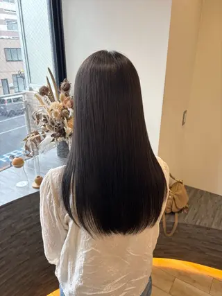 ロング カラー 髪質改善カラー/暗髪 透明感カラー/美髪のヘアスタイル