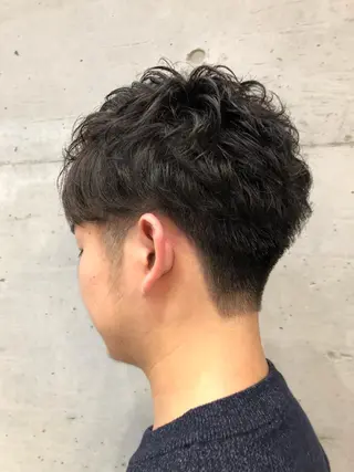 ショート パーマ メンズ 大栗 佑也  髪質改善のヘアスタイル