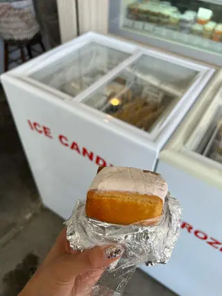 マツエク・マツパ アイブロウ GO TODAY SHAiRE SALON Vellmie店所属・吉祥寺kasumi 🌛eye/browのマツエク・マツパデザイン