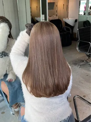 ロング カラー 菅沼 穂乃香のヘアスタイル