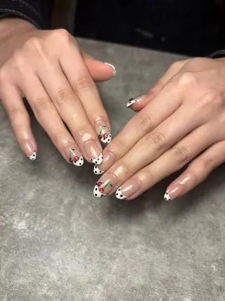 ミディアム nailsalon -unay-所属・nailsalon unayのネイルデザイン