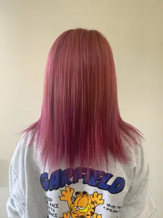 カラー katayama Tomomiのヘアスタイル