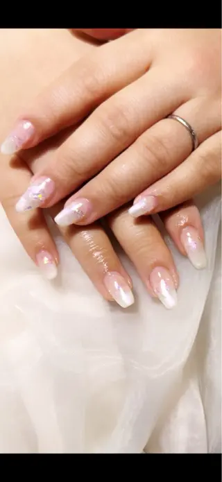 ネイル Shimizu C.のネイルデザイン