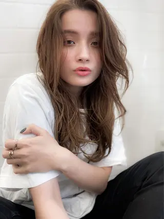 セミロング カラー パーマ 髪質改善、縮毛矯正 店長浅野太郎のヘアスタイル