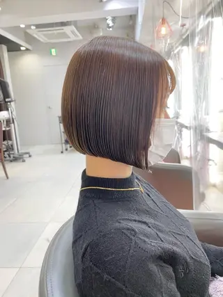 ショート カラー ボブ/レイヤー /植原健太のヘアスタイル