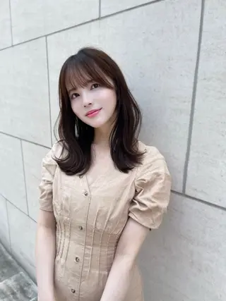 セミロング 中顔面短縮 顔まわり新田大翔のヘアスタイル