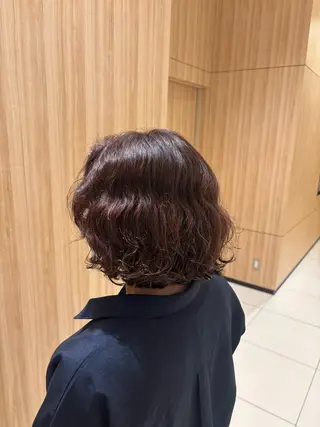 ミディアム カラー 伊藤 あいのヘアスタイル