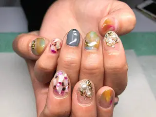 ネイル Li'leaNail AINAのネイルデザイン