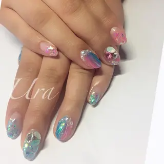 ネイル UrakoNail 《nail》のネイルデザイン