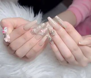 ネイル Lenie Nailsのネイルデザイン