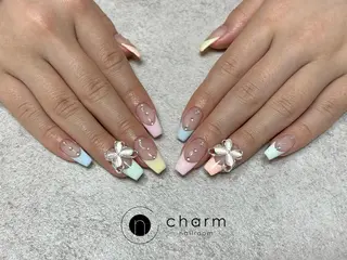 ネイル ネイルルーム チャームのネイルデザイン