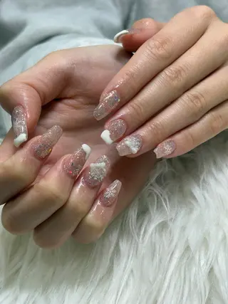 ネイル shiori .のネイルデザイン