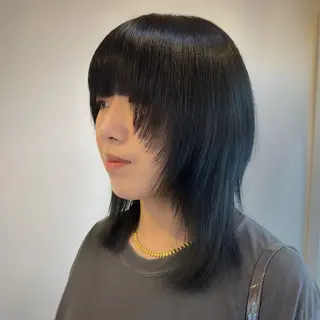 ミディアム カラー Saki💛心斎橋 レイヤー/艶髪のヘアスタイル