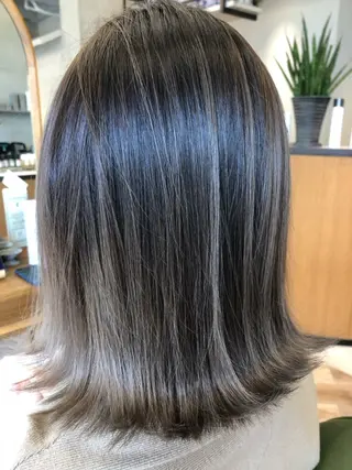 カラー 鮫島海斗☆レイヤー☆ ケアブリーチのヘアスタイル