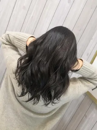 ミディアム カラー 🩶ハイライトカラー 🩶ASH西葛西鈴木のヘアスタイル