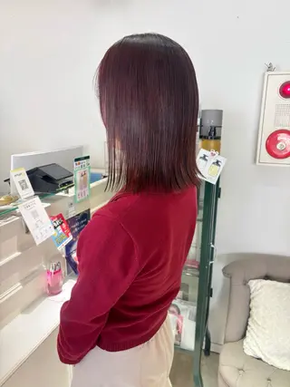 ミディアム カラー 齋藤 咲のヘアスタイル