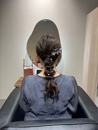 ロング NAVY 橋本心 縮毛矯正のヘアスタイル