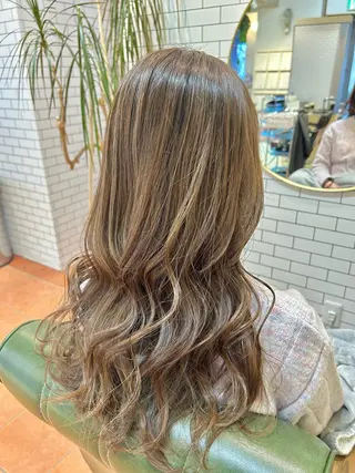 ロング カラー 石井 佑樹のヘアスタイル
