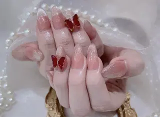 ネイル VIVIAN リサのネイルデザイン