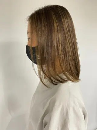 ミディアム カラー KOOKI スティードトーキョーのヘアスタイル