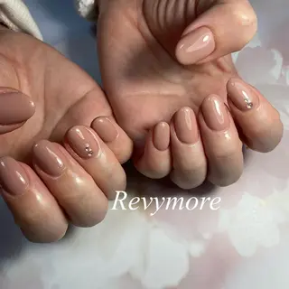 ミディアム ネイル nail salon Revymoreのネイルデザイン
