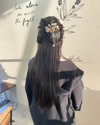 ヘアアレンジ 酸性ストレート/ブリ ーチなしWカラー河本のヘアスタイル