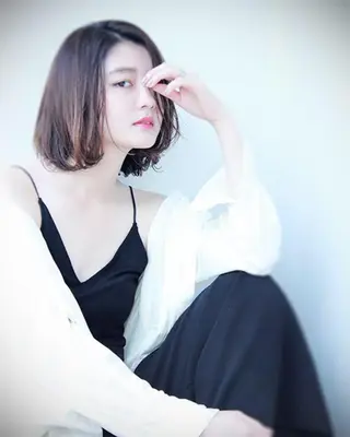 ショート 菅野 恵のヘアスタイル